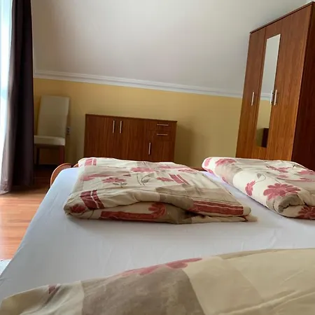 Apartment Almadi Modern House
