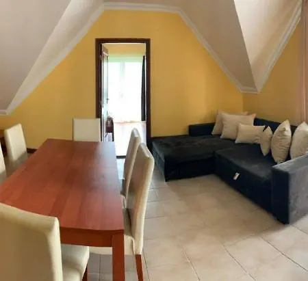 Almadi Modern House Apartment *